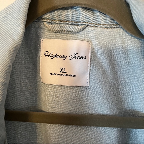 Highway Jeans Denim & Plaid Button Down
Shacket - Picture 9 of 10